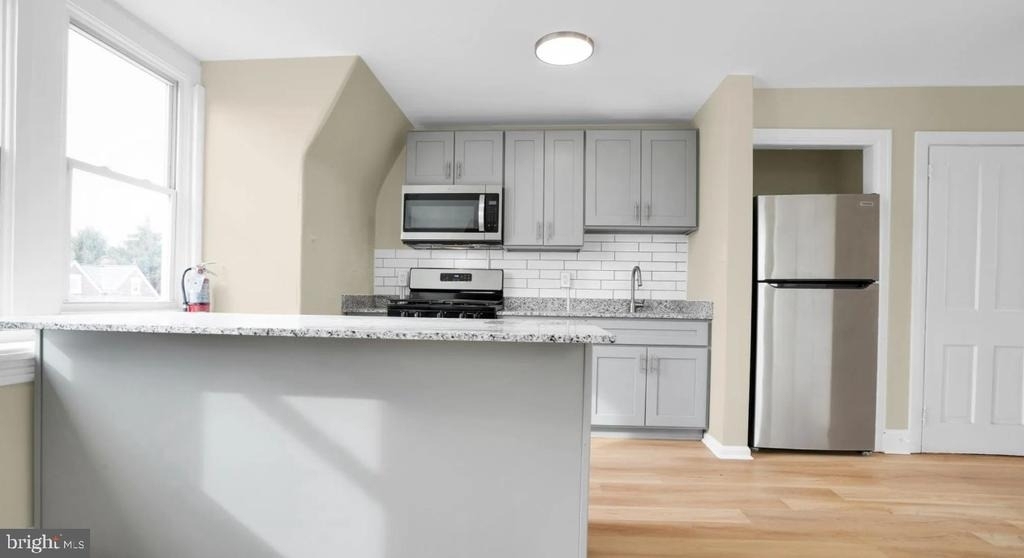413 Gay Street - Photo 1