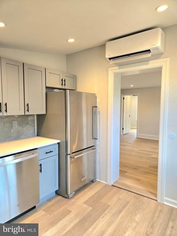 119 Chestnut Street - Photo 3