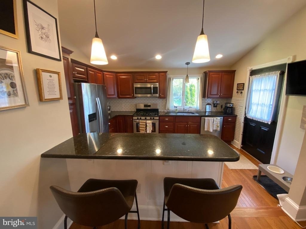 130 E Marshall Avenue - Photo 13