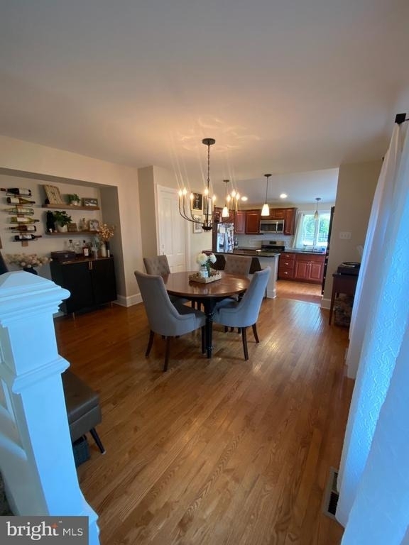 130 E Marshall Avenue - Photo 9