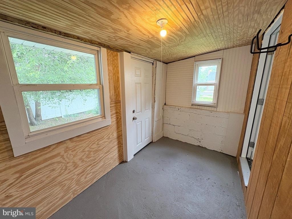 806 High Street - Photo 11
