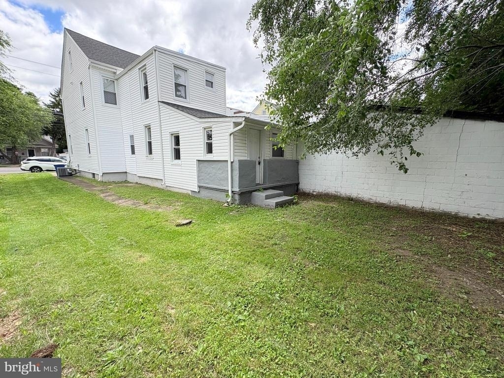 806 High Street - Photo 10