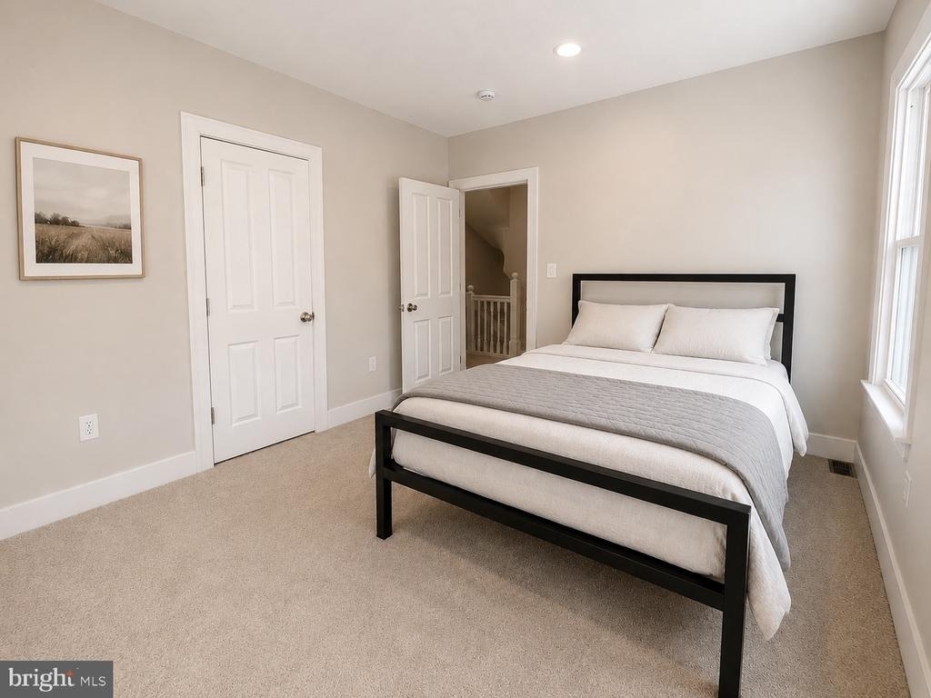 909 Corbett Street - Photo 30