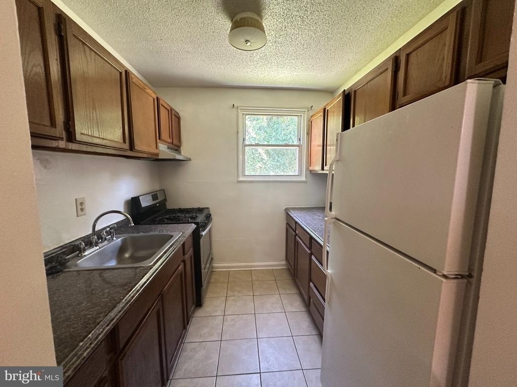 3831 Hamilton Street - Photo 6