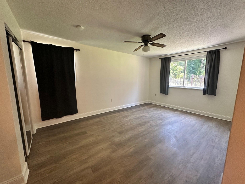 3831 Hamilton Street - Photo 4