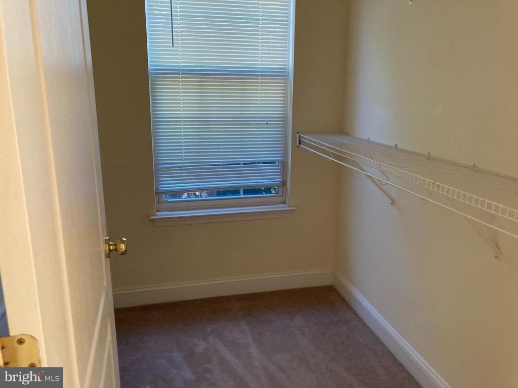 9407 Blackwell Road - Photo 14