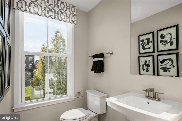 9011 Amelung Street - Photo 2