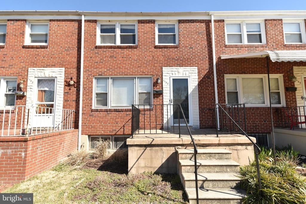 1130 Linden Avenue - Photo 0