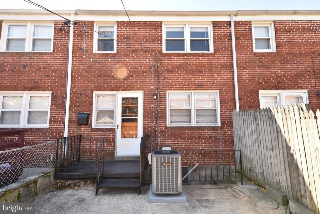 1130 Linden Avenue - Photo 21