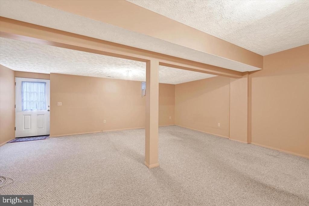 9 Rachel Court - Photo 14