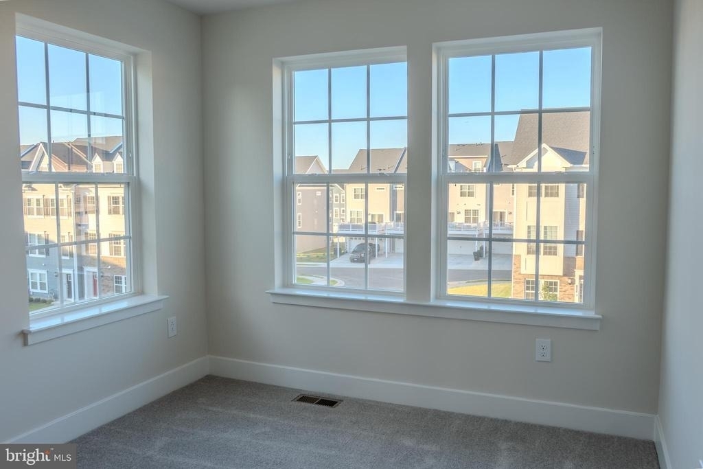 7606 River Reach Rd - Photo 36