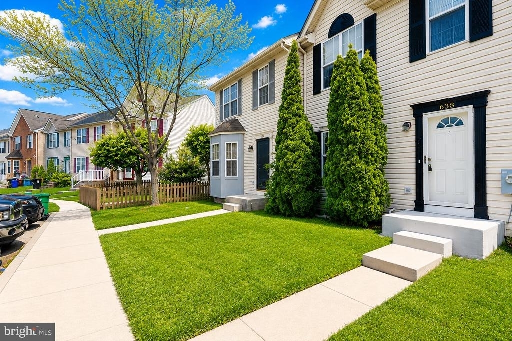 638 Villager Circle - Photo 1