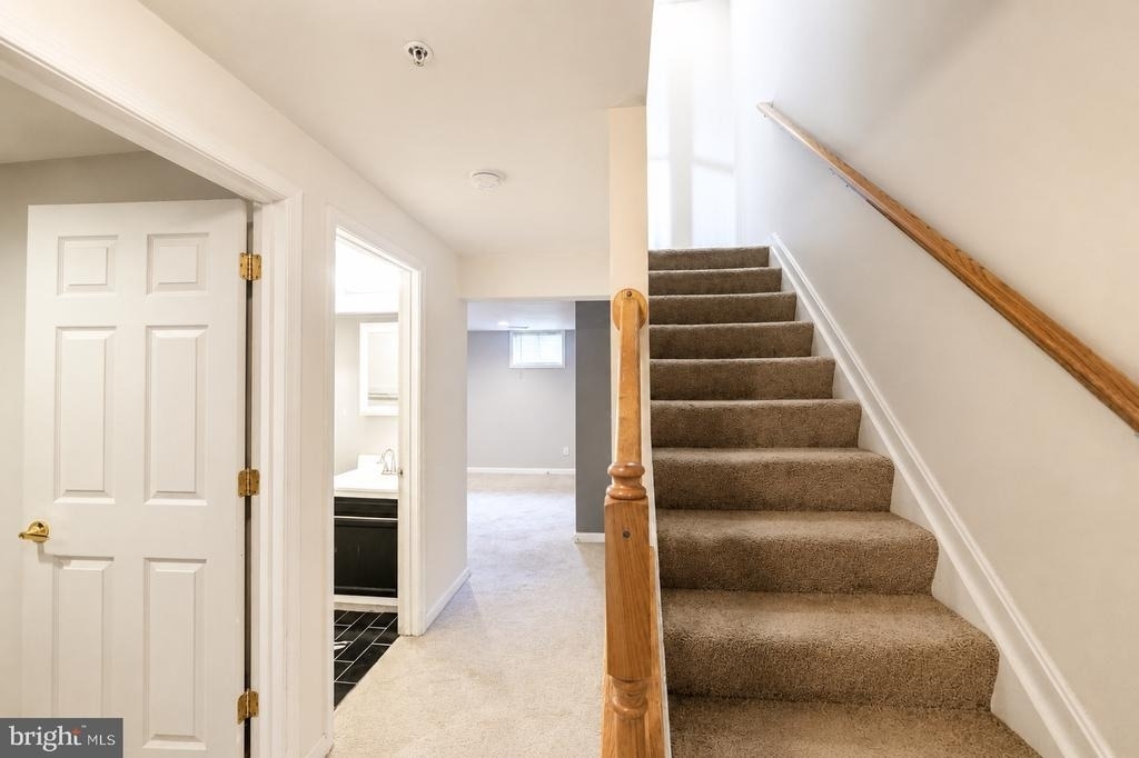638 Villager Circle - Photo 9
