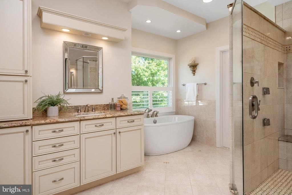 1576 Bay Head Road - Photo 26