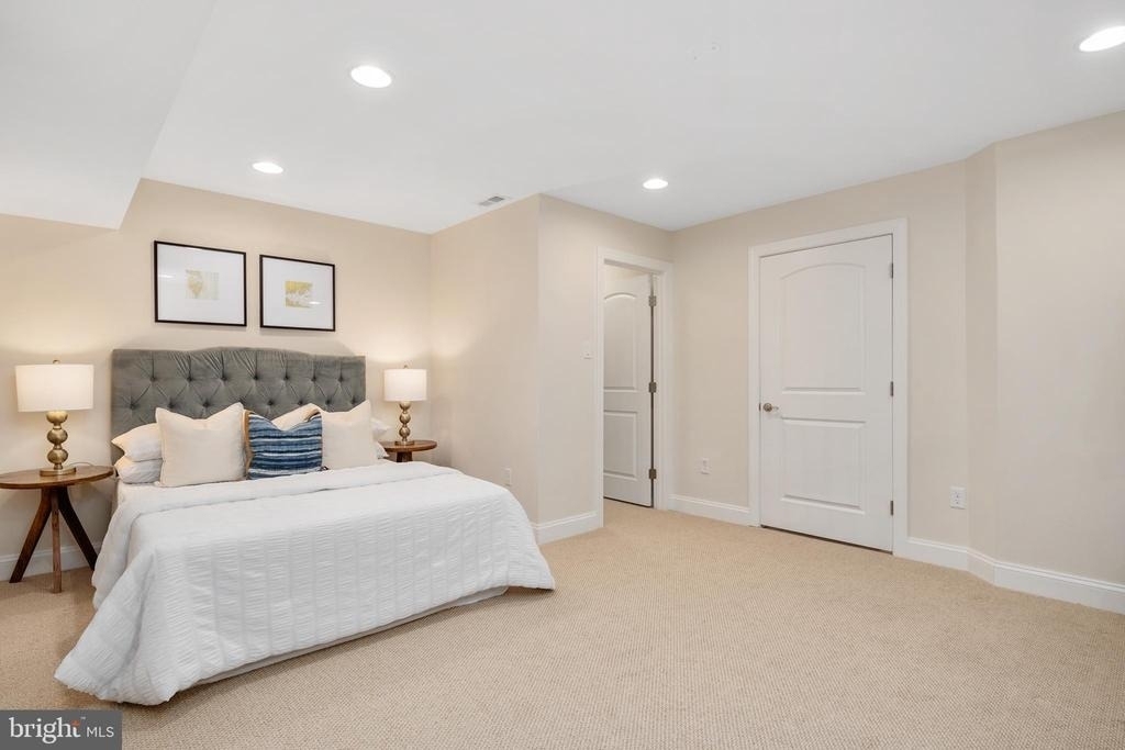 1576 Bay Head Road - Photo 42