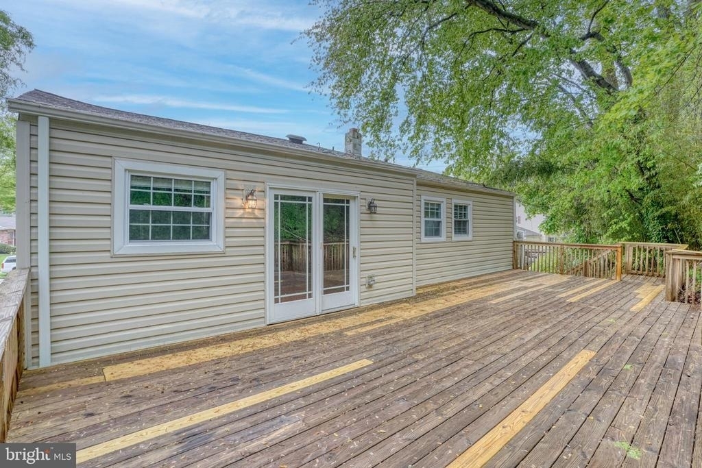 124 Hilldale Court - Photo 8