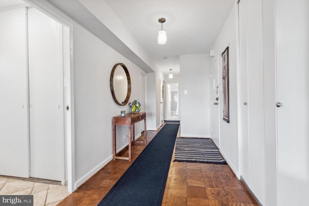 4201 Cathedral Avenue Nw - Photo 5