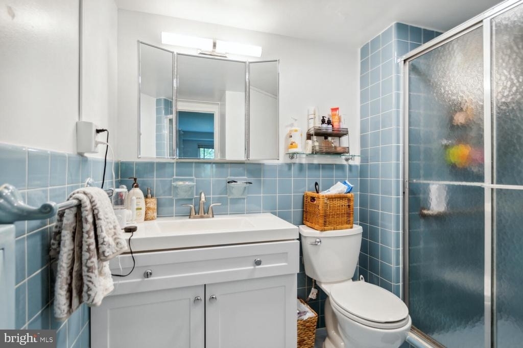 4201 Cathedral Avenue Nw - Photo 18