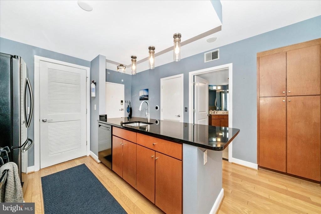 1117 10th Street Nw - Photo 6