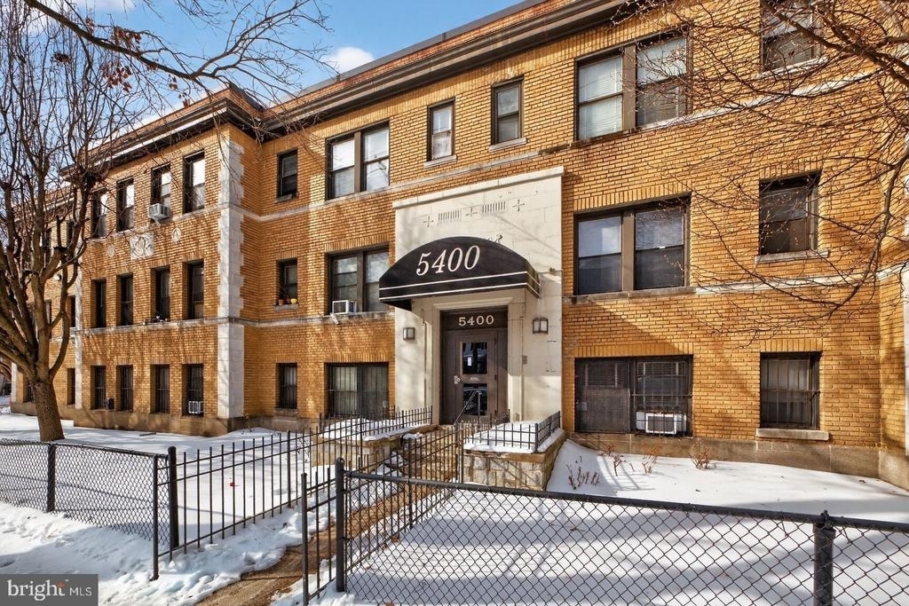 5400 7th Street Nw - Photo 0