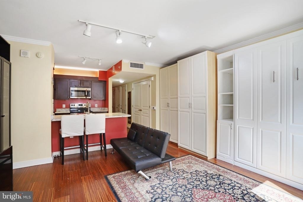616 E Street Nw - Photo 12