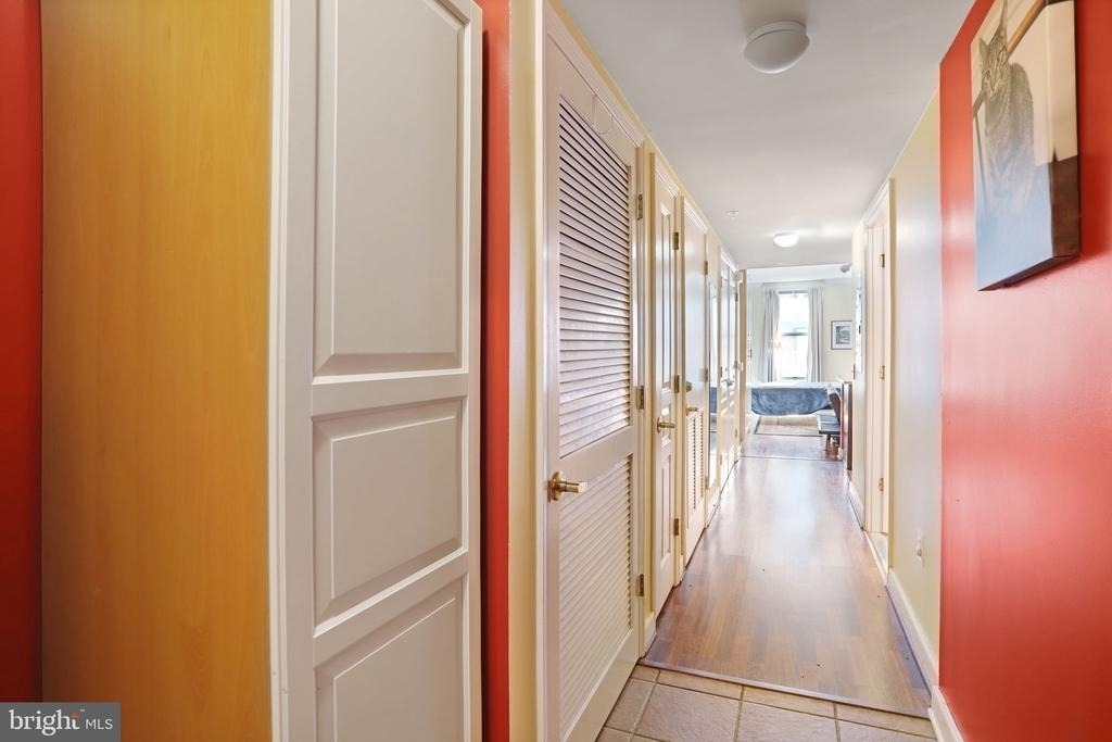 616 E Street Nw - Photo 2