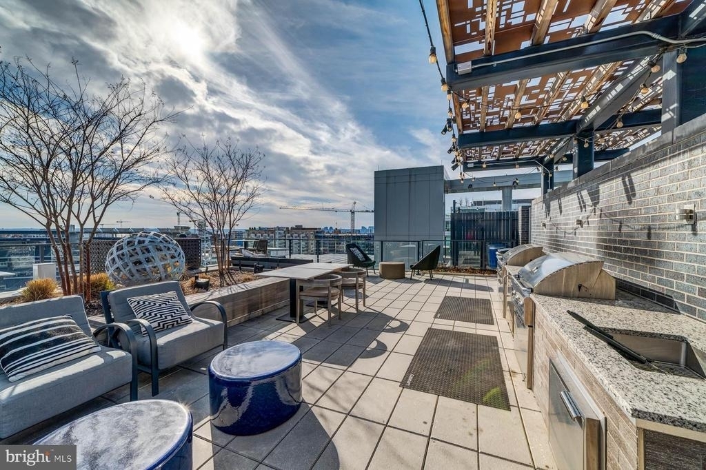 70 N Street Se - Photo 27