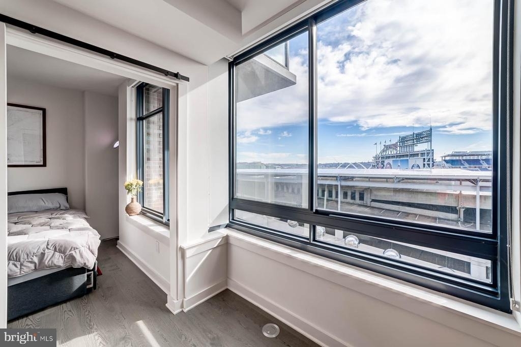 70 N Street Se - Photo 9