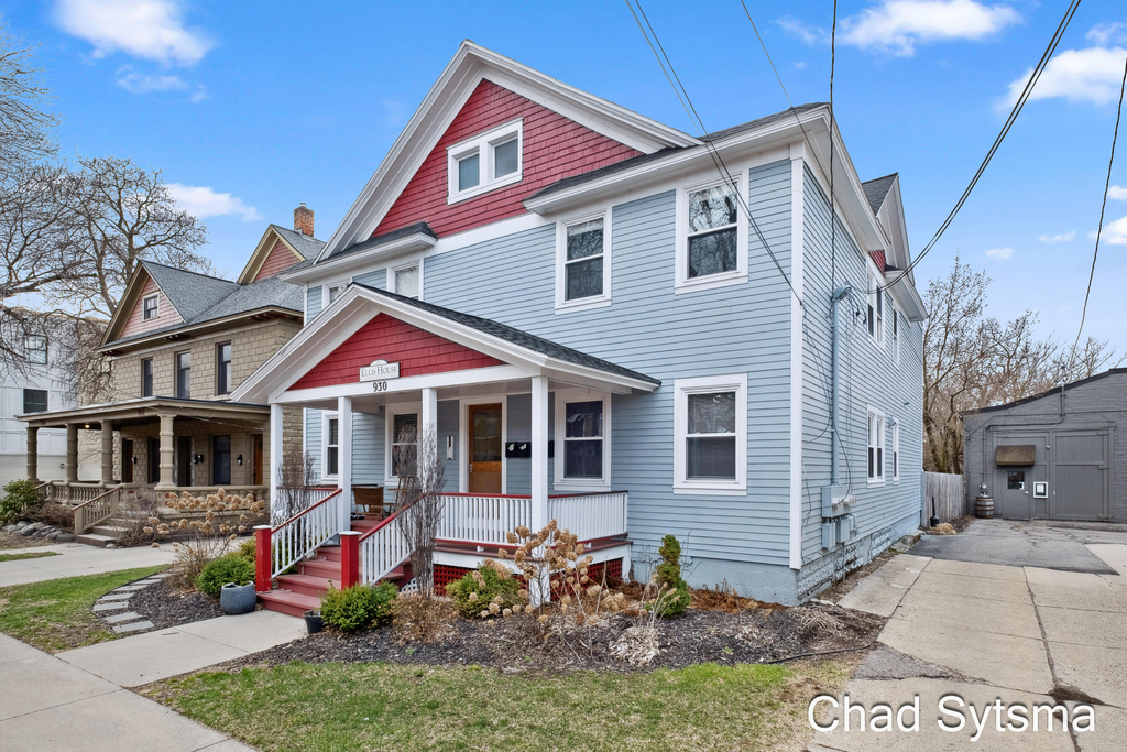 930 Wealthy Street Se - Photo 11