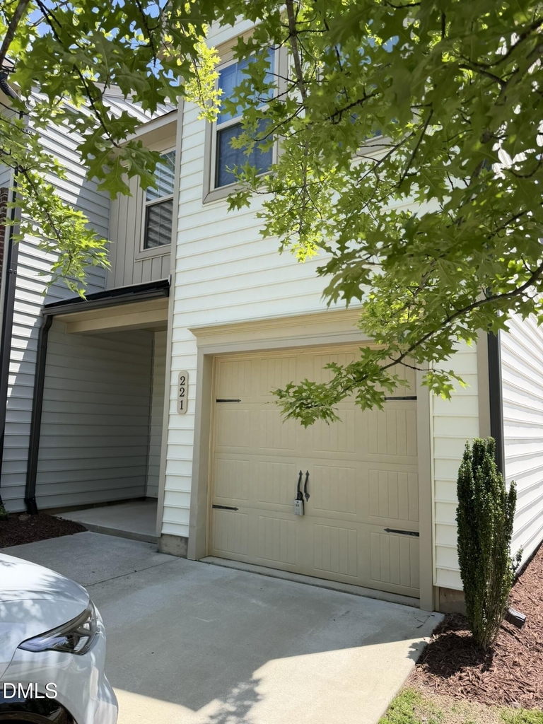 221 Irving Way - Photo 21