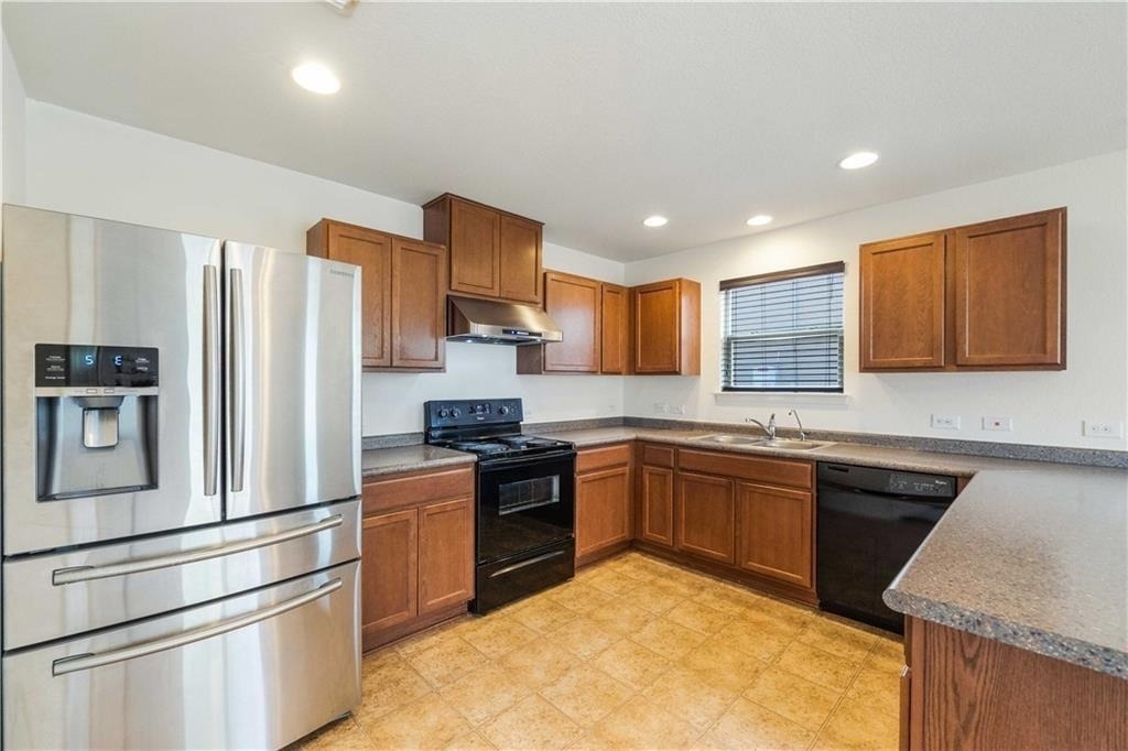 11012 Culzean Dr - Photo 11