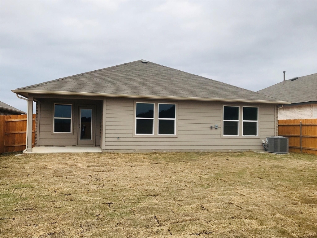 641 Golden Grove Pkwy - Photo 8