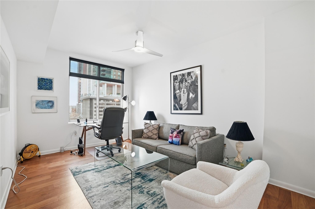 54 Rainey St - Photo 20