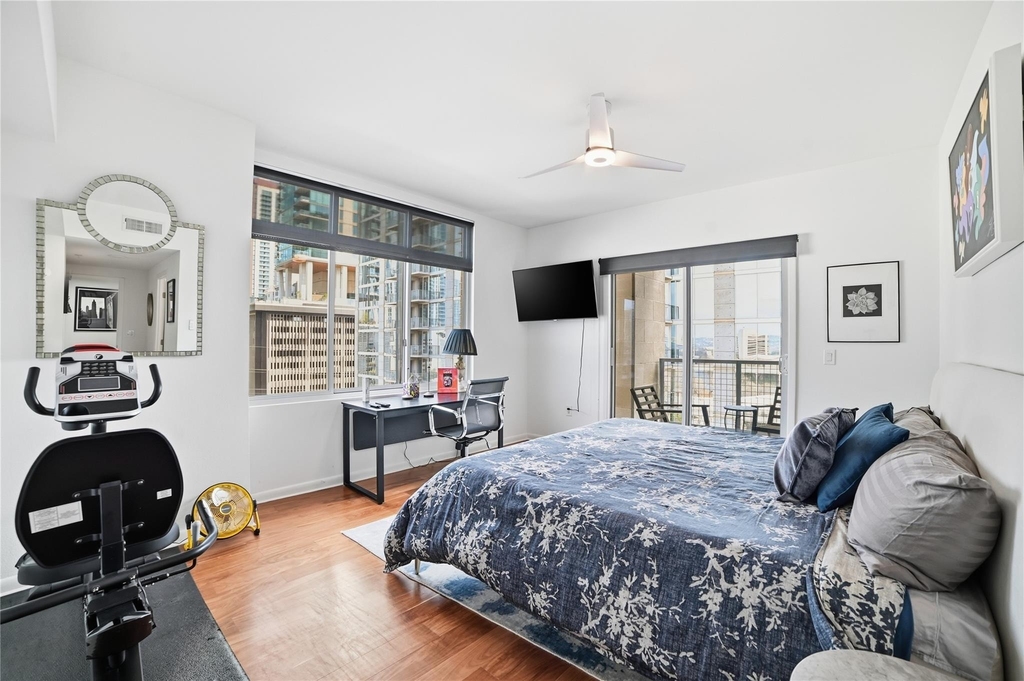 54 Rainey St - Photo 14