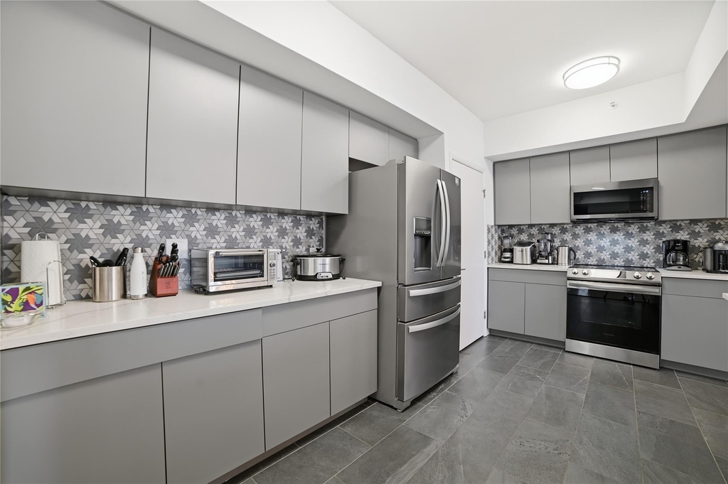 54 Rainey St - Photo 8