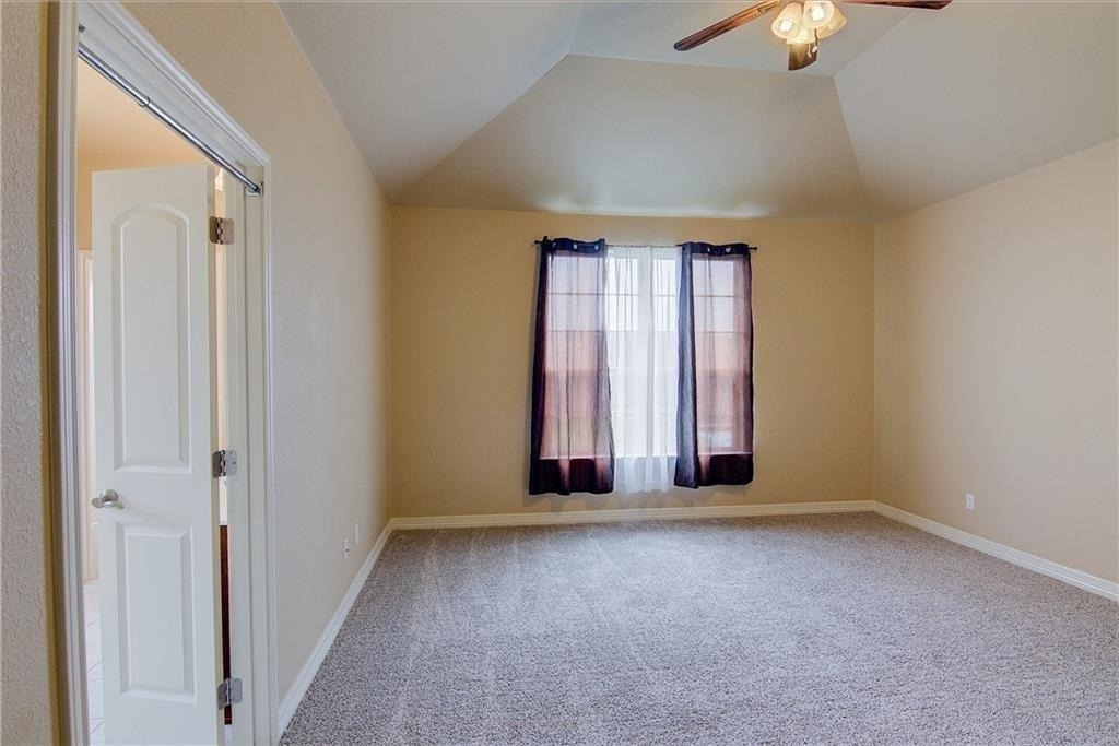 221 Geode Ln - Photo 7