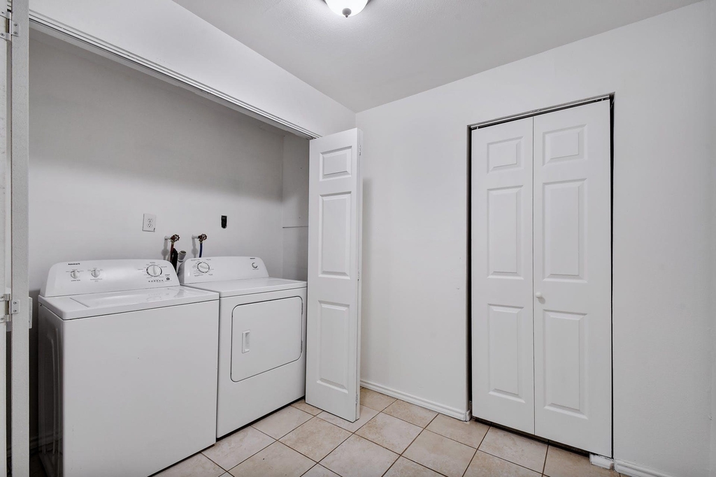 430 Beryl Dr - Photo 11