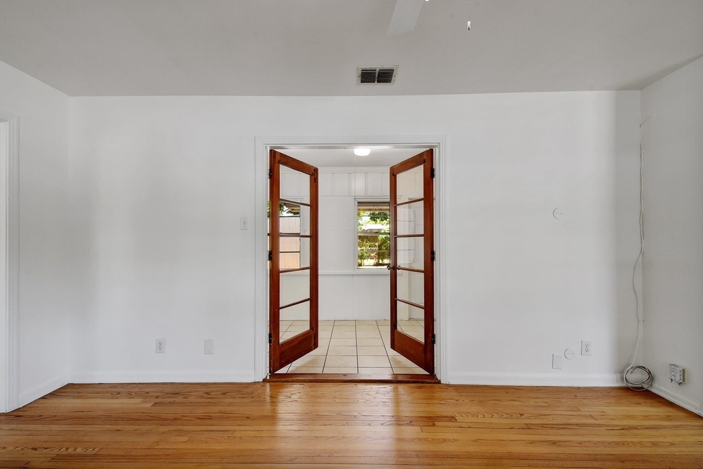 430 Beryl Dr - Photo 3