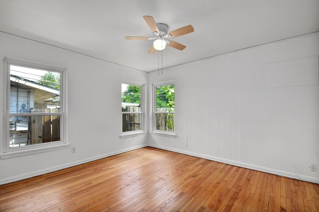 430 Beryl Dr - Photo 16