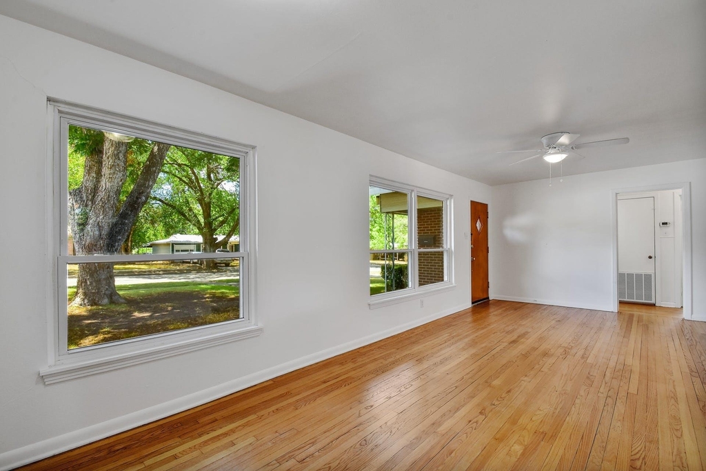 430 Beryl Dr - Photo 12