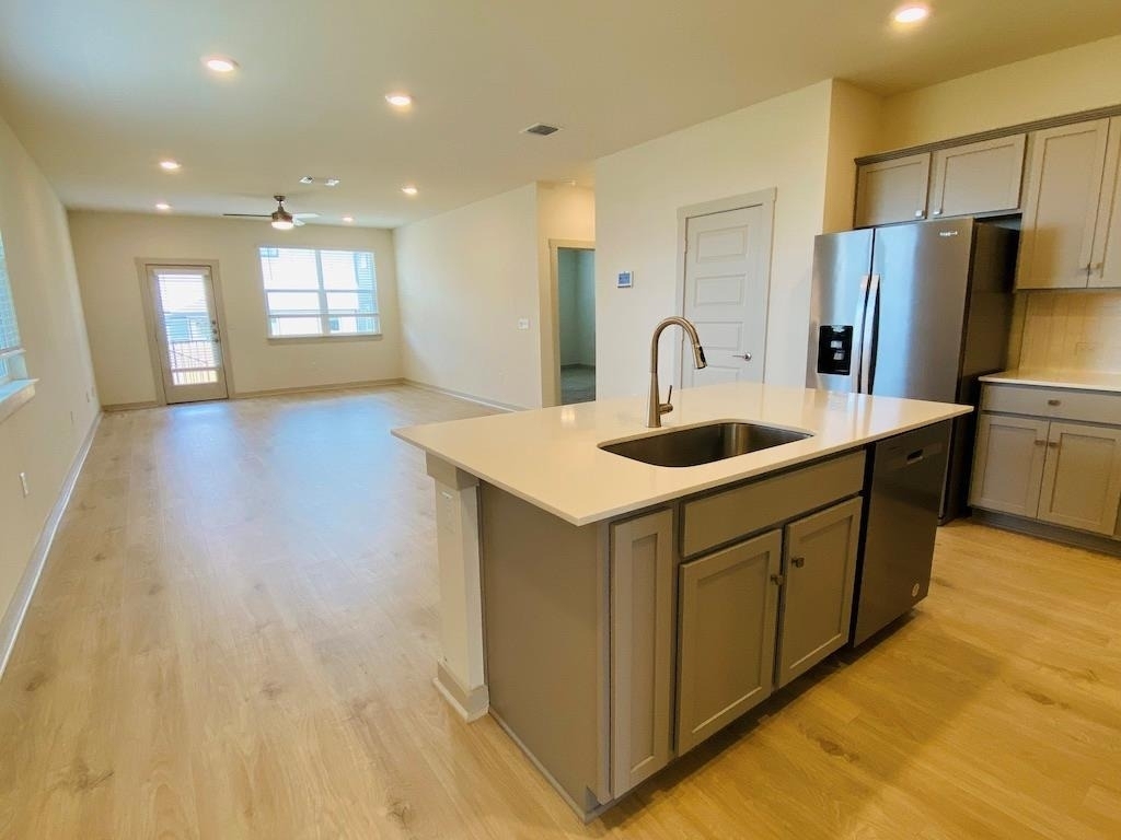 10917 Tildon Ave - Photo 8
