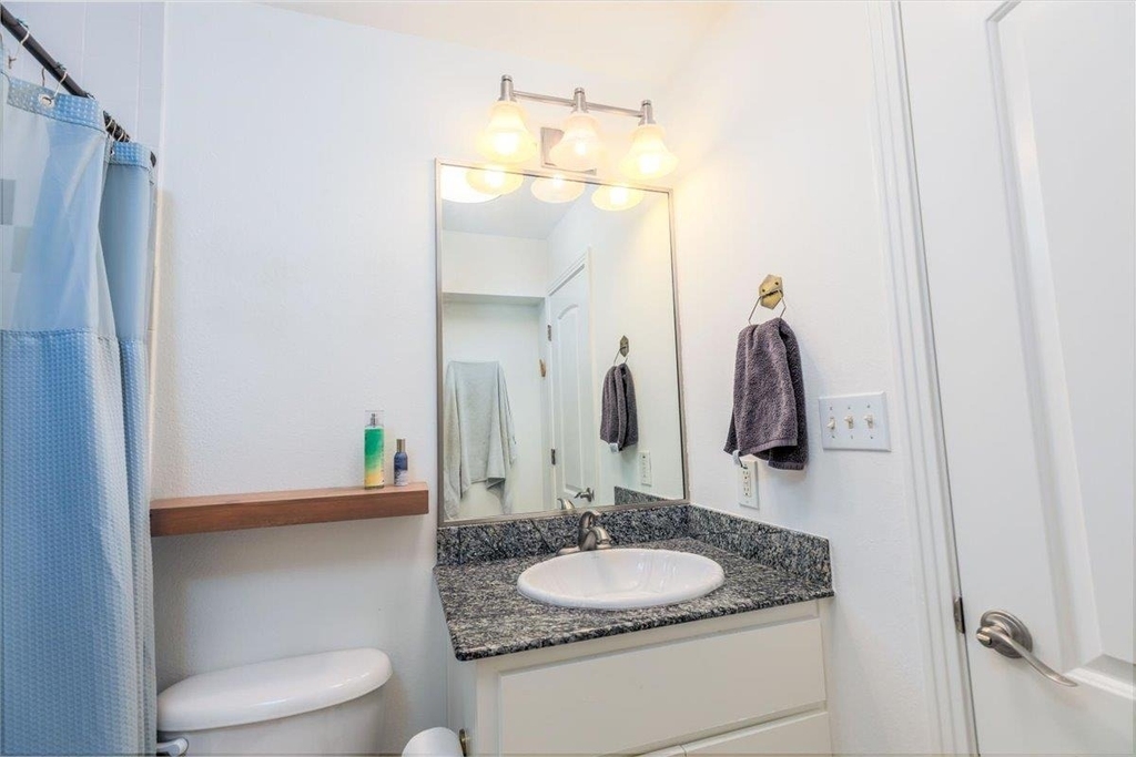 1422 Collier St - Photo 7