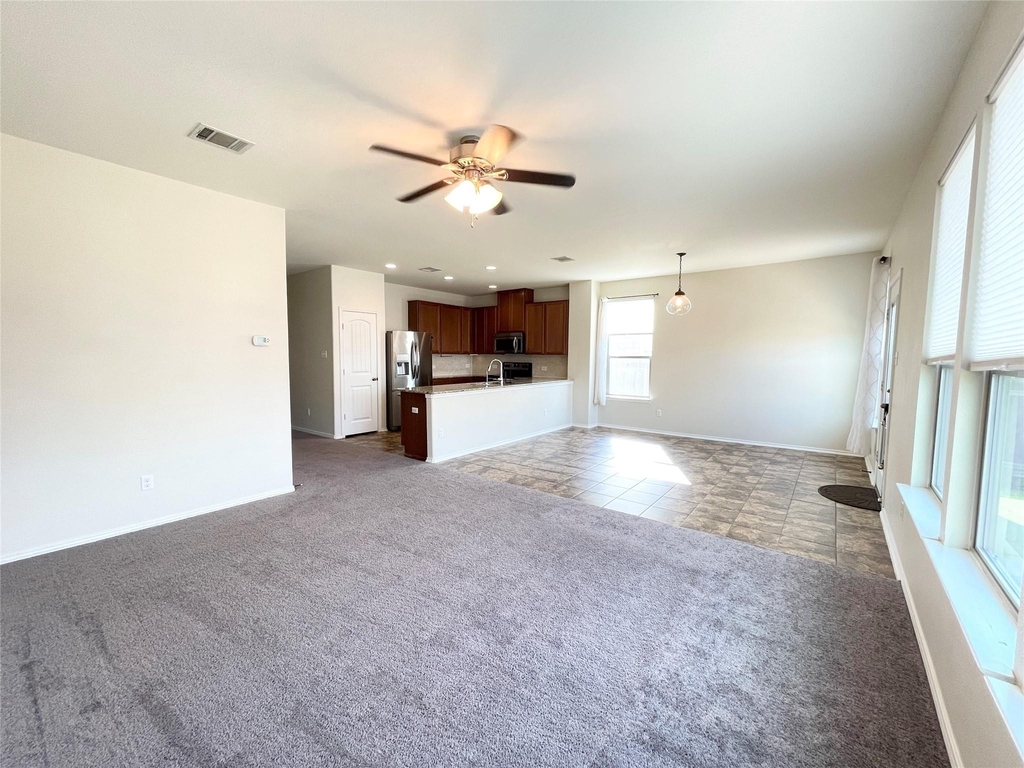 213 Connor Elkins Dr - Photo 1
