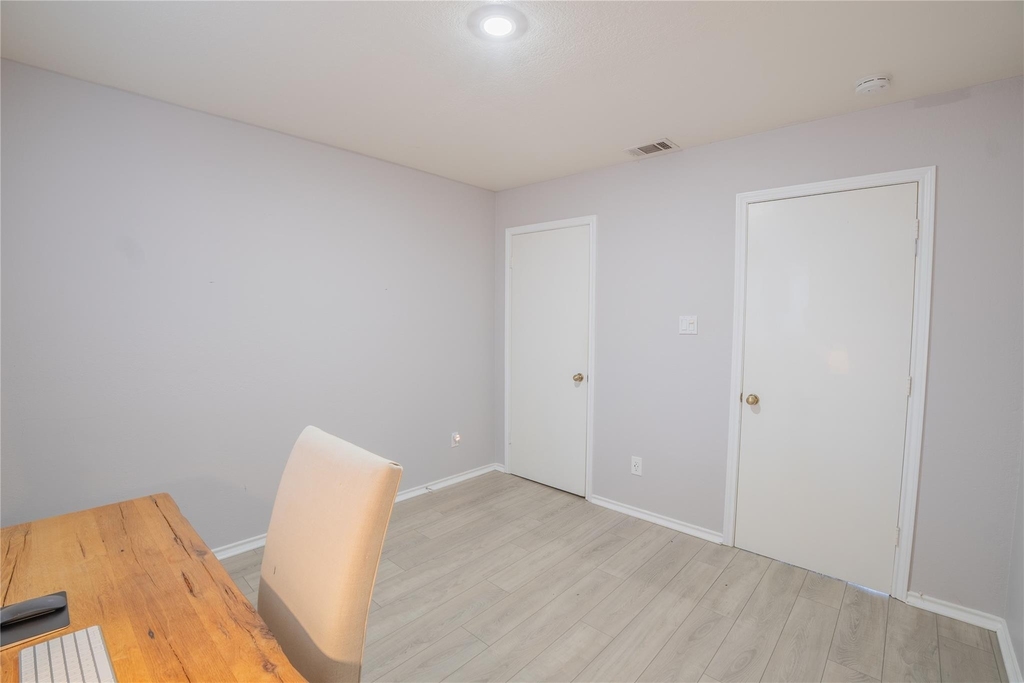 8200 Neely Dr - Photo 13