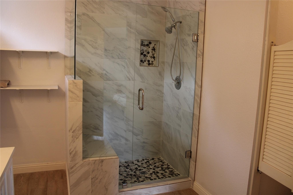 16205 Glorious Ln - Photo 12