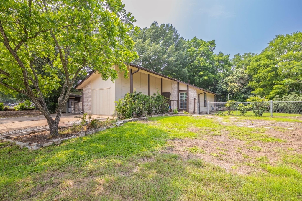 2520 Bitter Creek Dr - Photo 18