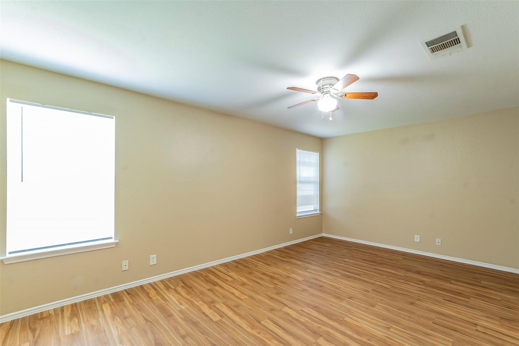 207 Mitchell Dr - Photo 10