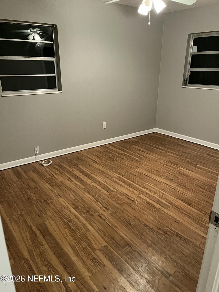 127 Crestwood Avenue - Photo 9