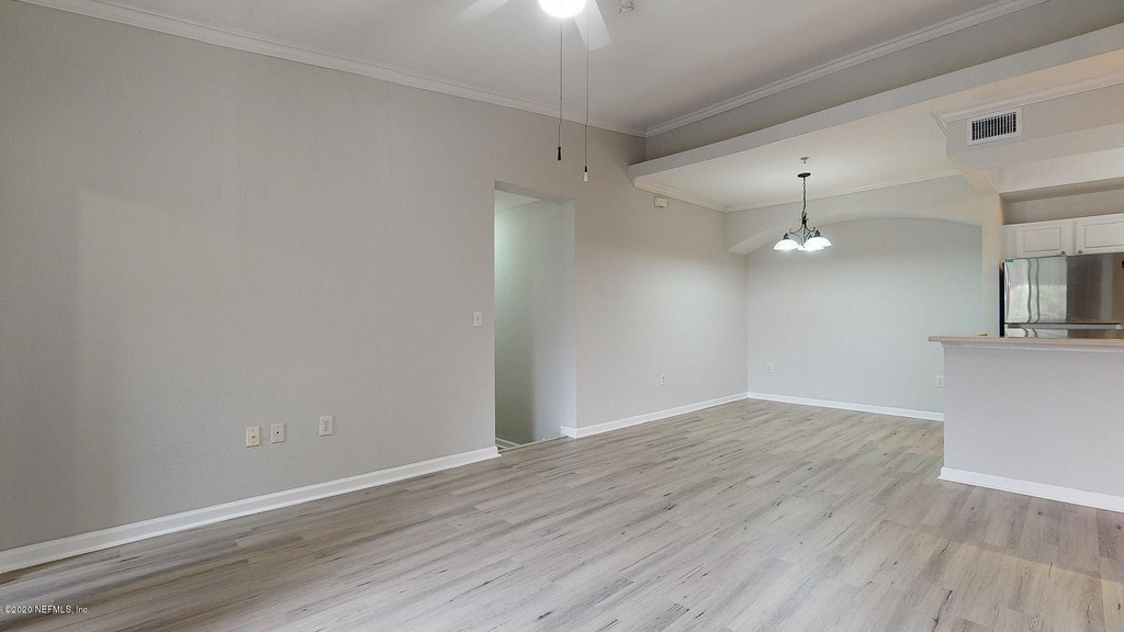 10075 Gate Parkway N - Photo 33