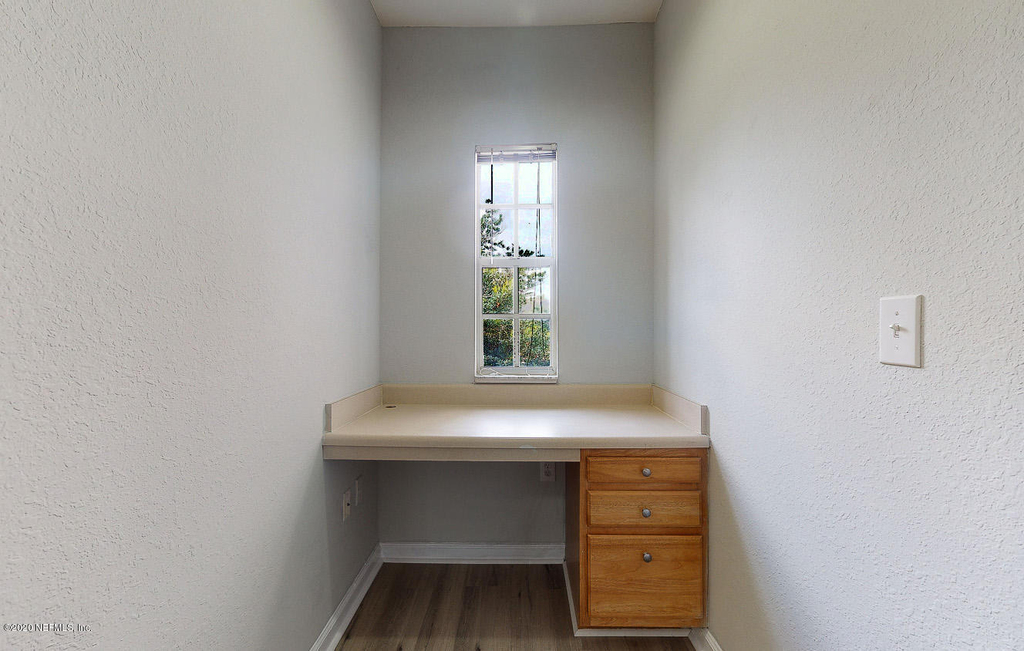 10075 Gate Parkway N - Photo 35